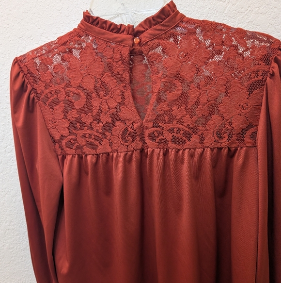 Cato Brand Women Rust Colored Long Sleeve  Lace Trim Romantic Blouse Size Small - Picture 2 of 4